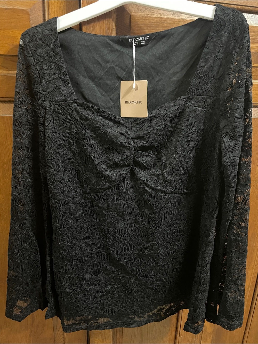 BloomChic Black Lace Long Sleeve Scoop-Neck Top w liner NWT Sz. 10 super cute